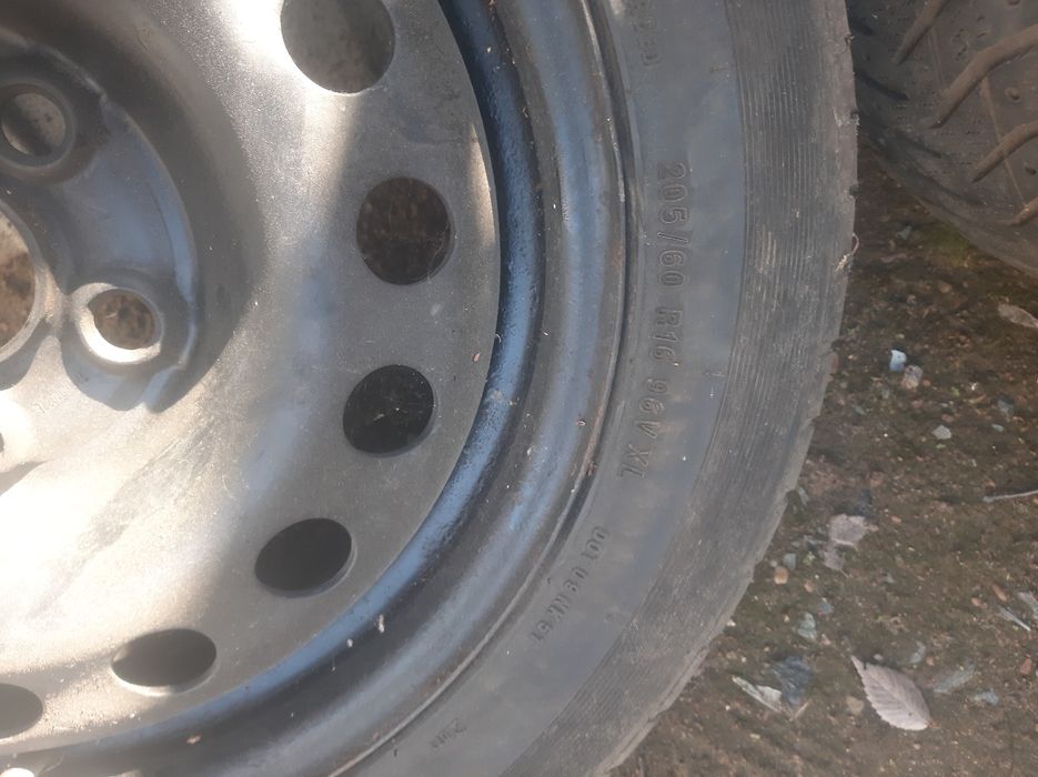 Продам колесо и шины