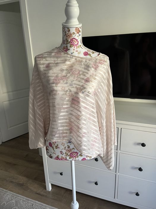 Bluza noua, marimea M
