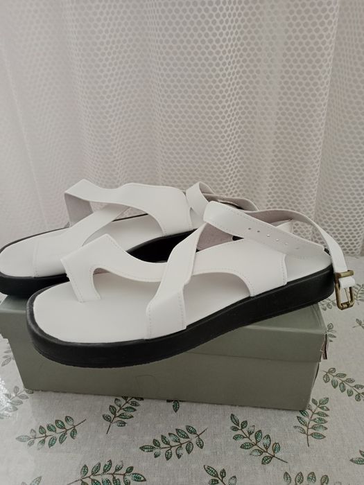 Обувь разная на 40-41 р.