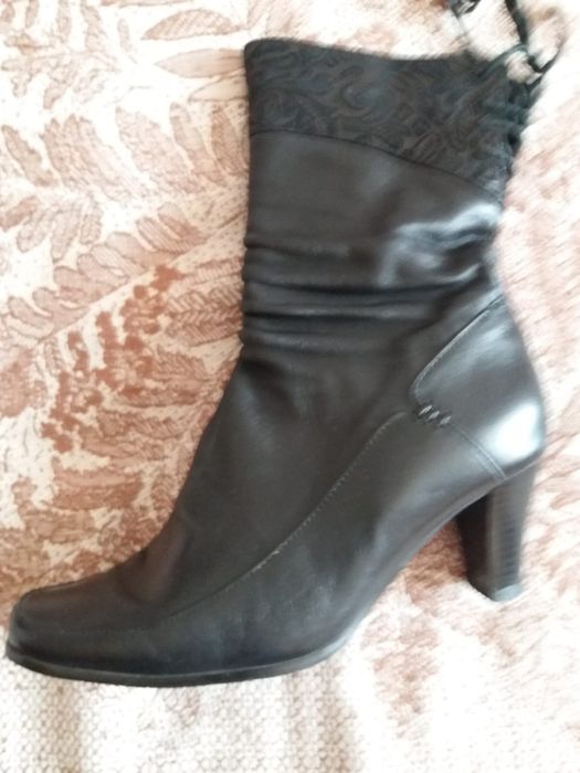 Продам сапоги в хорошем сострянии