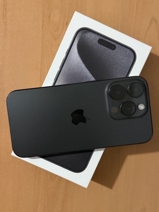 Vand telefon Iphone 15 PRO