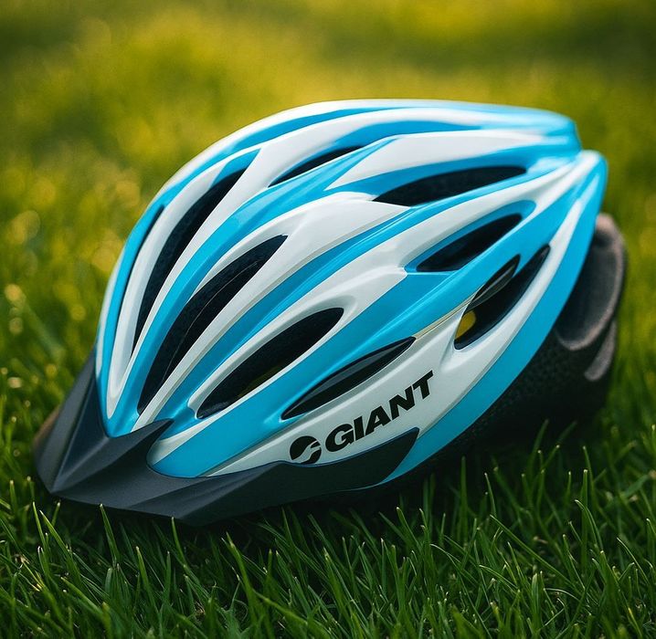 Велошлем Giant шлемдля велосипеда.