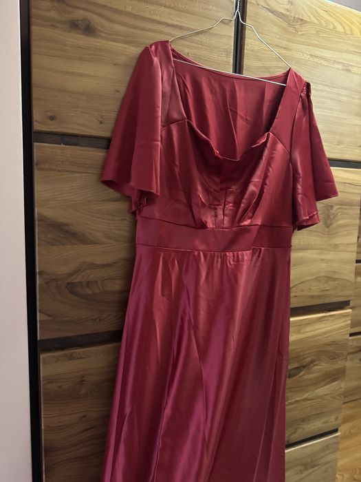 Нова елегатна рокля