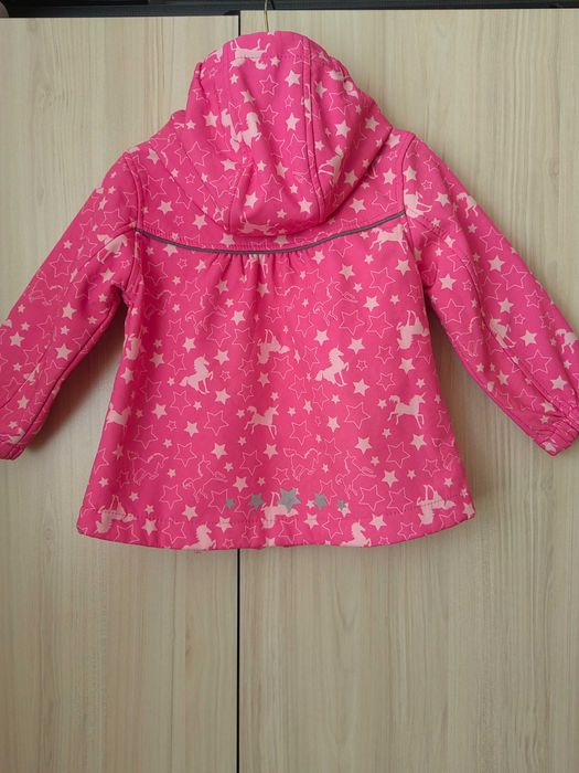 Детско якенце за момиче