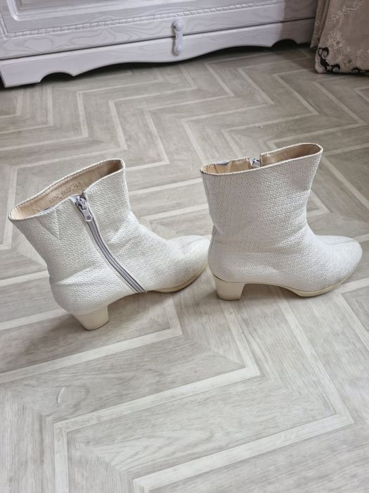 Продаю , находится в 13 мкр