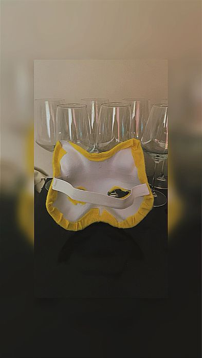 Животински (therian) маски.