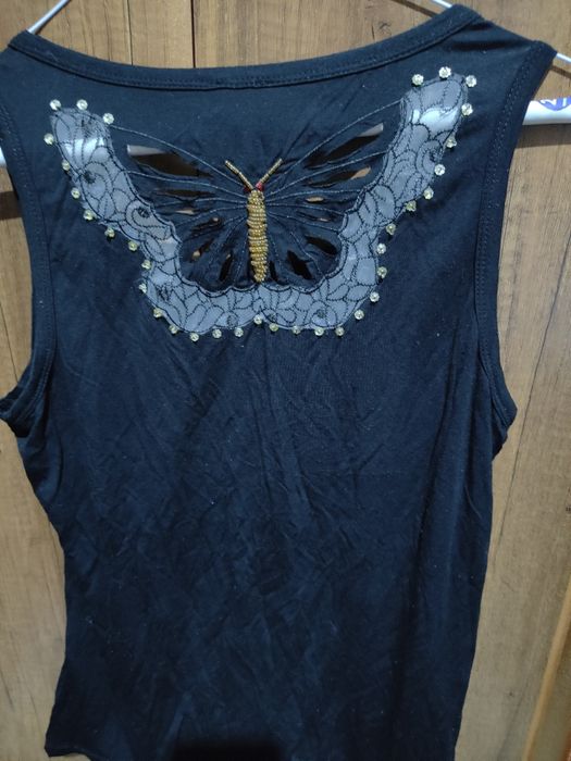 Chet eldan kelgan ayollar kiyimlari