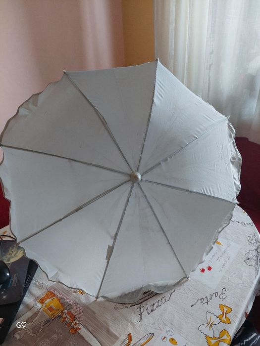 Чадър за бебешка количка