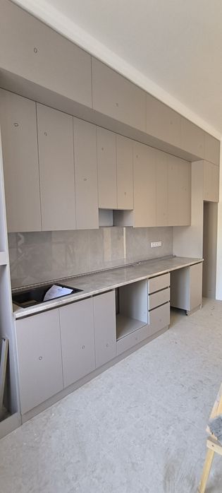 Oshxona mebeli buyurtma asosida qilib beramiz. Toshkent