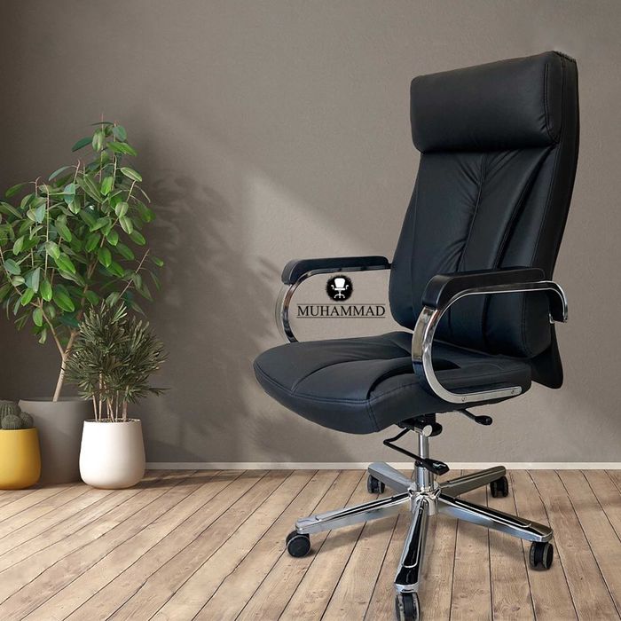 Руководительское кресло Just черный (доставка бесплатная, гарантия)