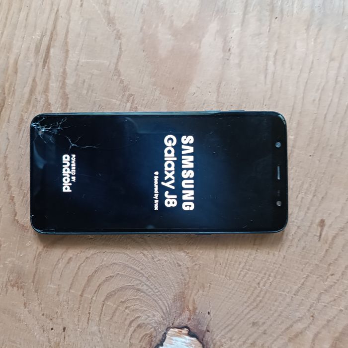 Samsung J8 fargʻona
