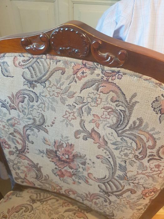 Vand mobila din cires