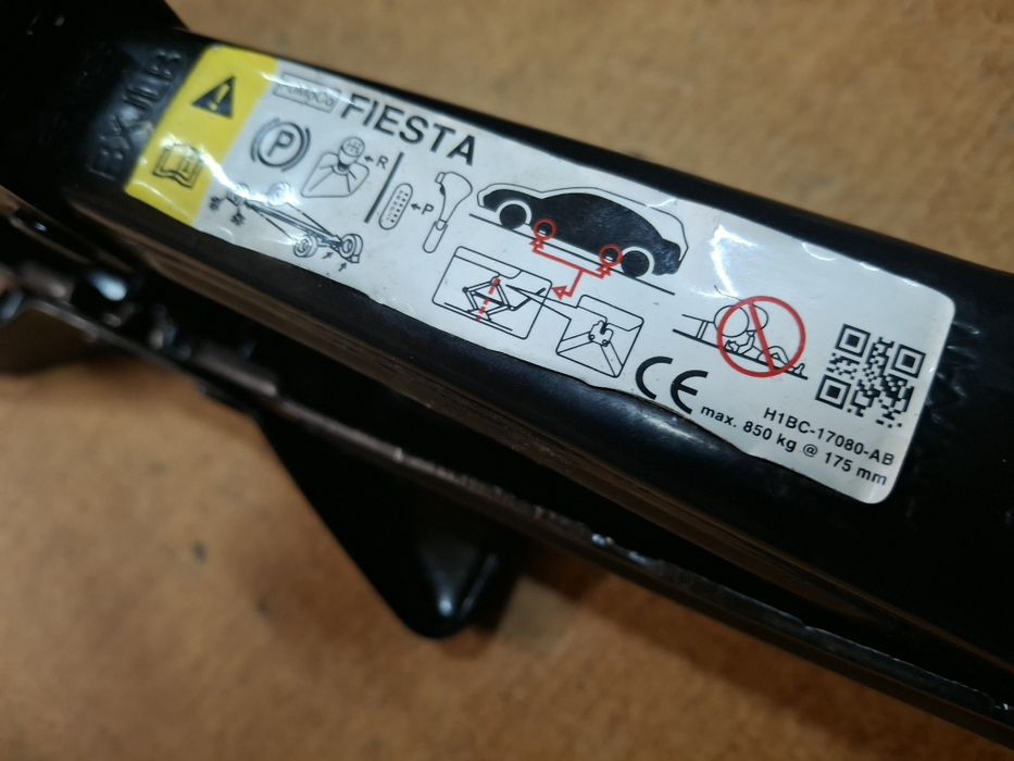 Cric Ford Fiesta Mk7 Mk8