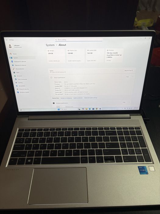 Laptop HP ProBook Gen 11 cu i5