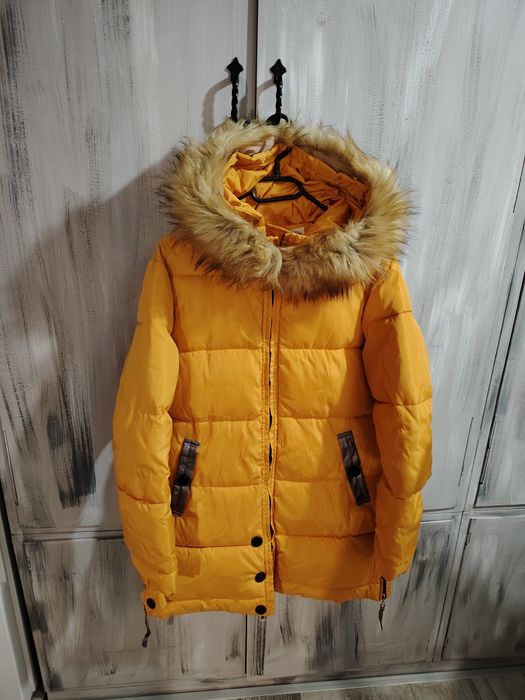 Зимно яке с качулка