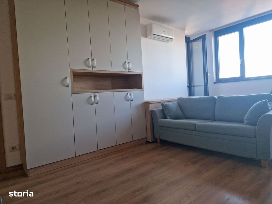 Vand ap. 2 camere + loc de parcare + boxa la ISHO