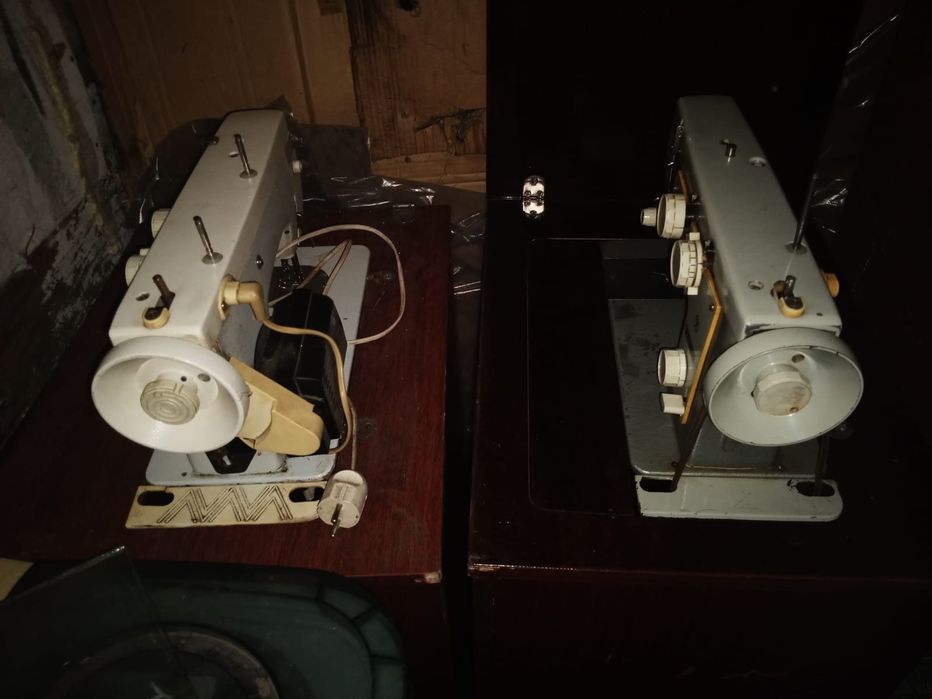 Продам советские швейные машинки