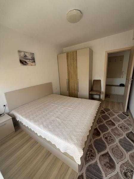 Двустаен апартамент в Сарафово