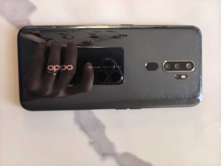 Продам телефон OPPO A 5