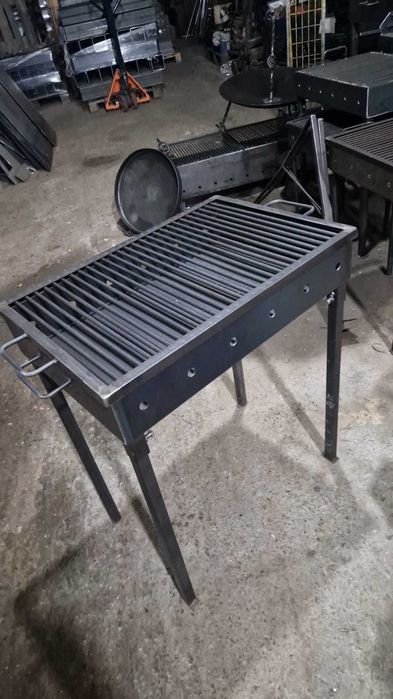 Gratar pentru gradina 60x40 cu picioare demontabile