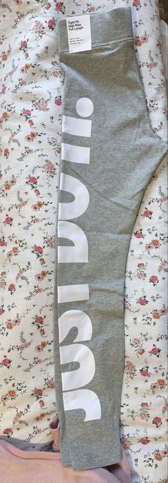 Клин Nike- чисто нов