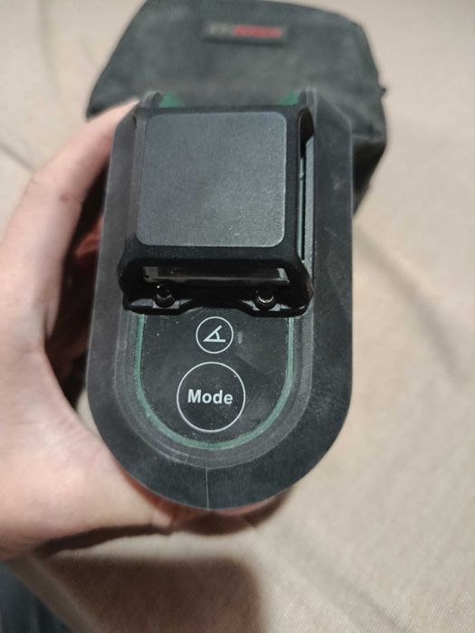 Лазерен нивелир Bosh