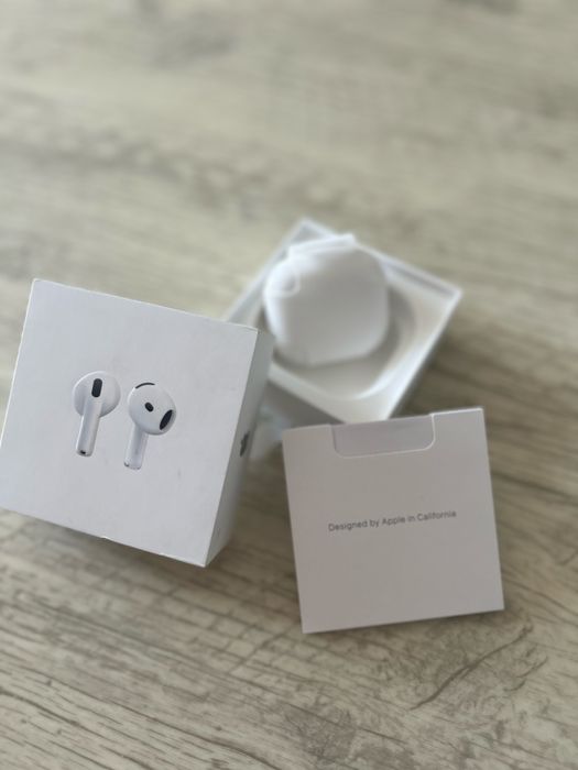 Наушники Air Pods 4