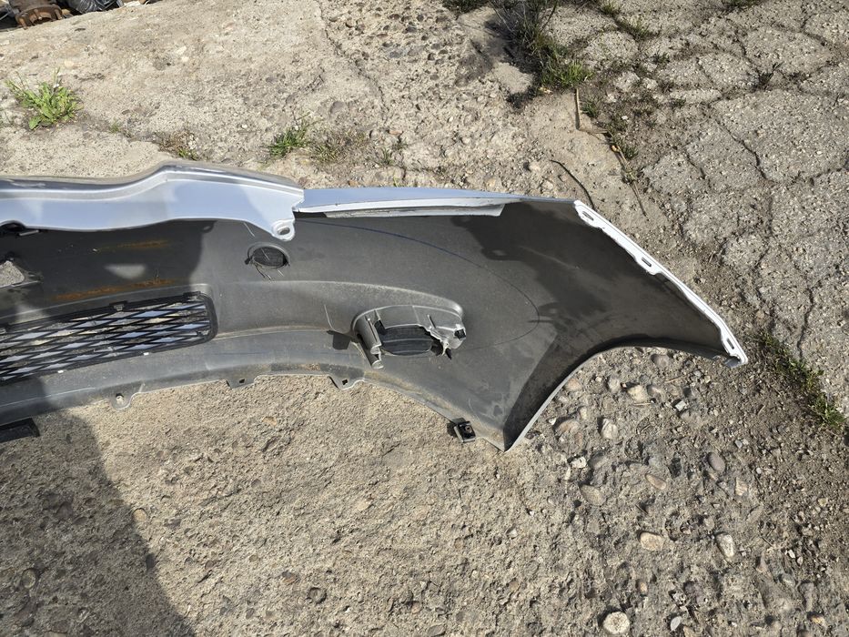 Предна броня за Toyota Yaris 05-09г. Тойота Ярис