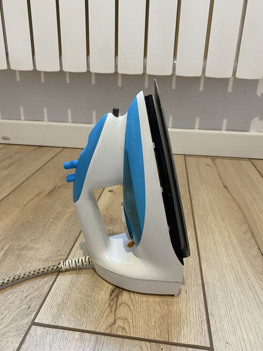 Продается утюг Panasonic