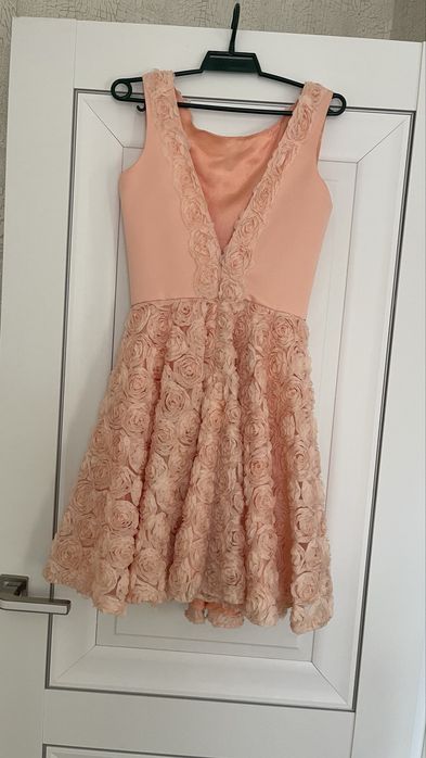 Платье праздничное вечернее р.44