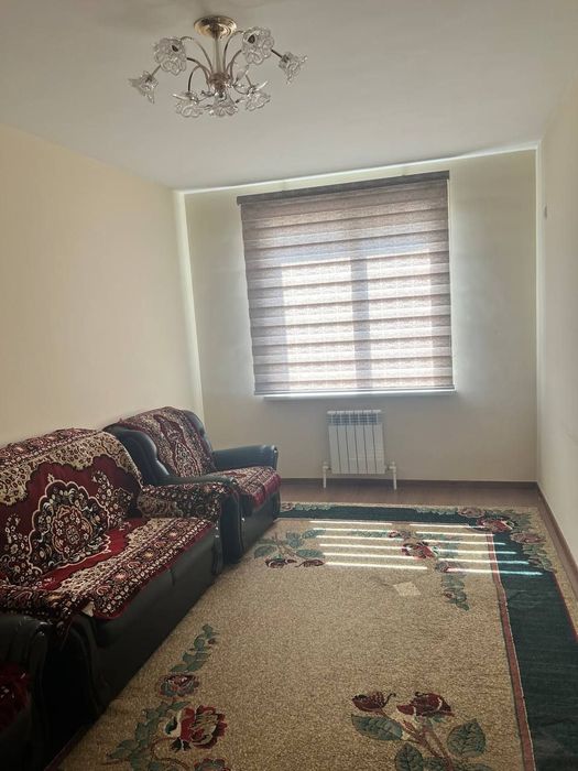 Sotiladi srochni 3 xona