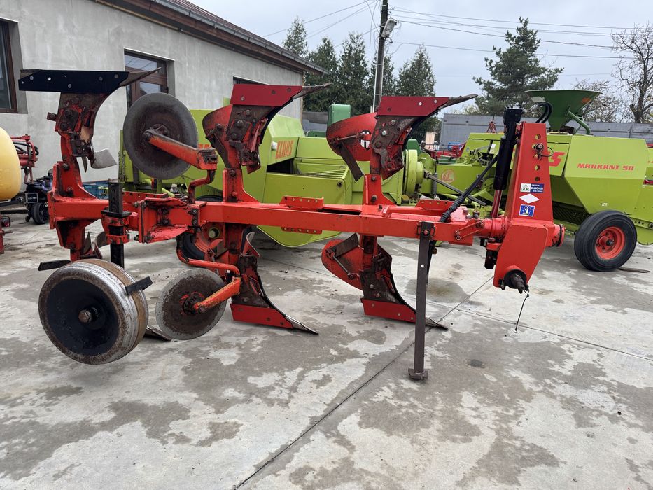Plug 3 brazde kuhn Huard tr 65