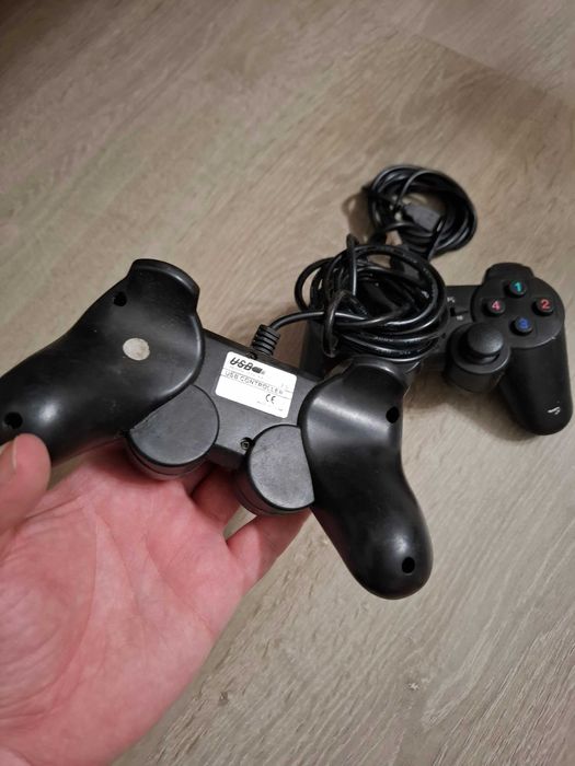 Pachet 2 controllere (manete), 70 lei fix, doar in Cluj