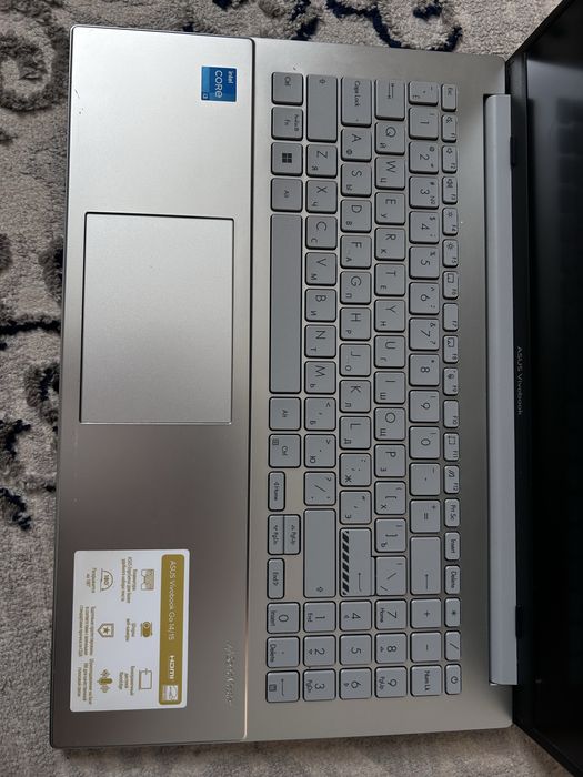 Ноутбук Asus Vivobook Go 15