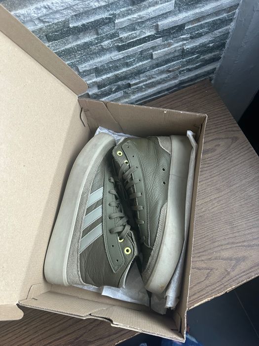 Кецове на адидас 42 номер