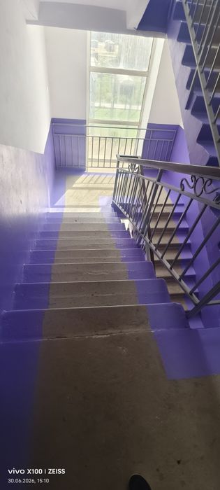 Титовта 2 бөлмелі пәтер сатылады