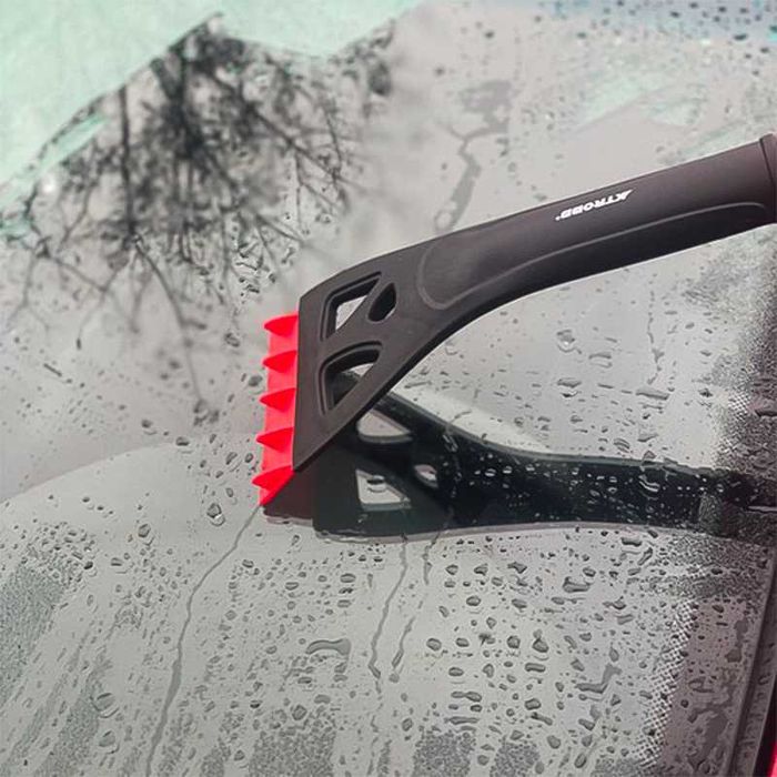 Телескопична стъргалка за лед и четка за сняг идеална за зимни условия