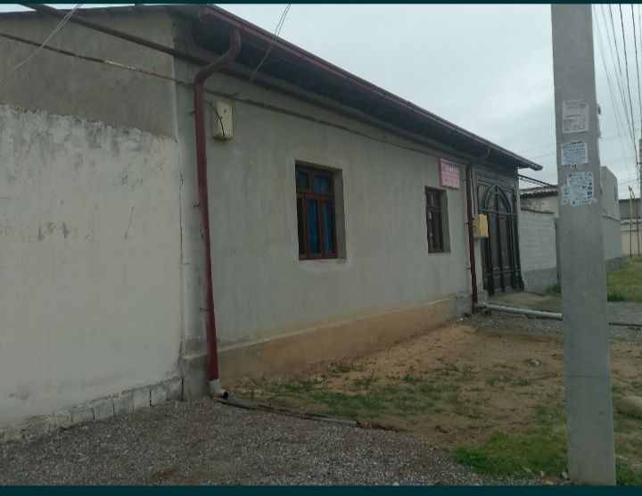 Uy sotlad zudlik blan