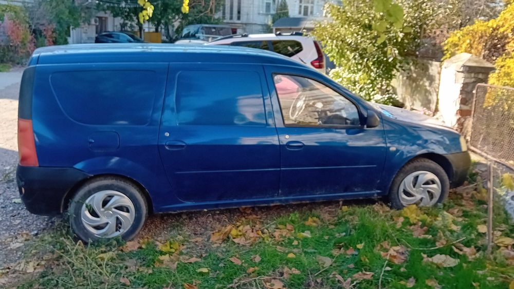 Dacia Logan Van - benzină + G.P.L.