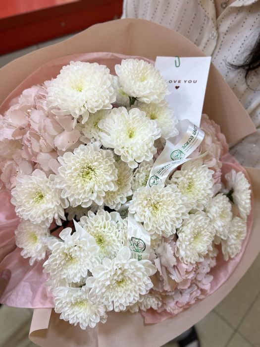 Цветы примерно 35,40 см