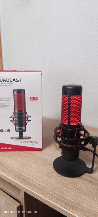 Vand Microfon HyperX QuadCast, USB