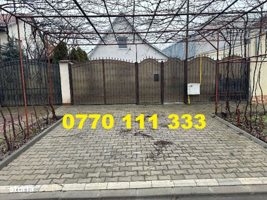 - Casa Parter+Mansarda, zona Islaz.