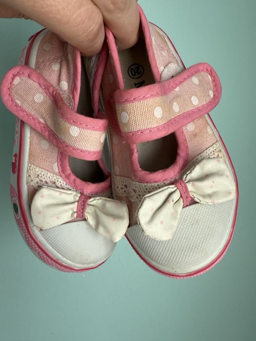 Pantofi fetita roz marimea 20
