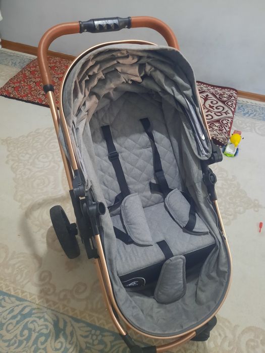Коляска для малыша