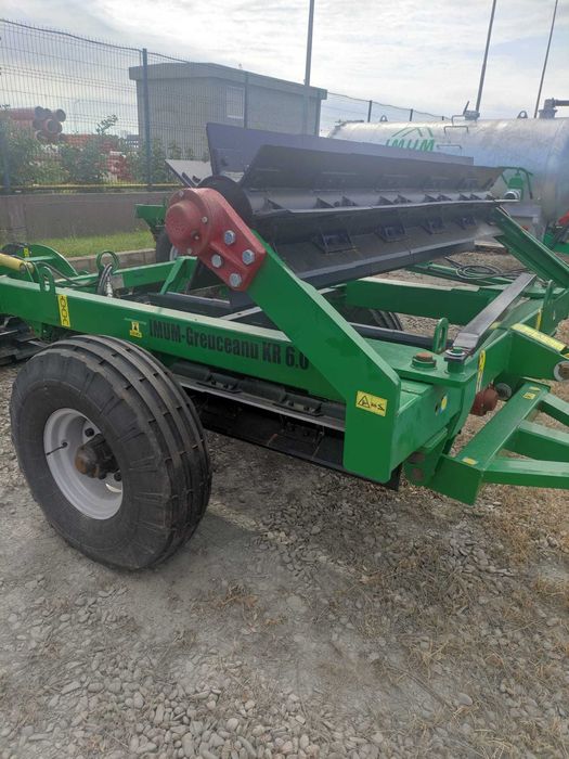 Tocatoare pliabila tractata