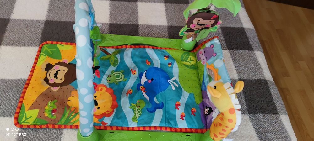 Активна гимнастика за бебе