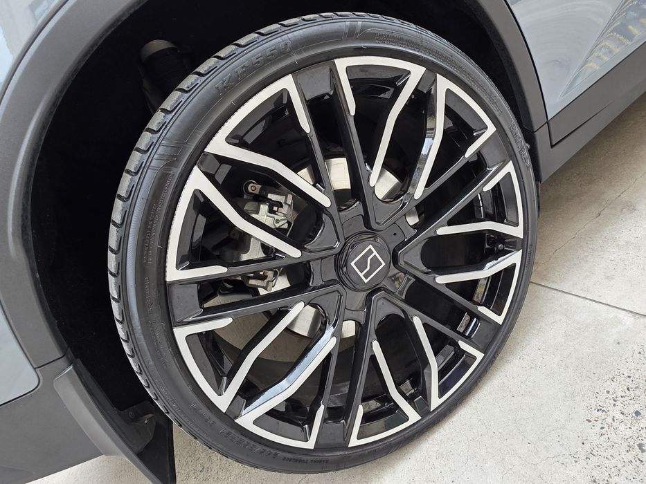 Volvo Polestar-2 СРОЧНО продаётся.