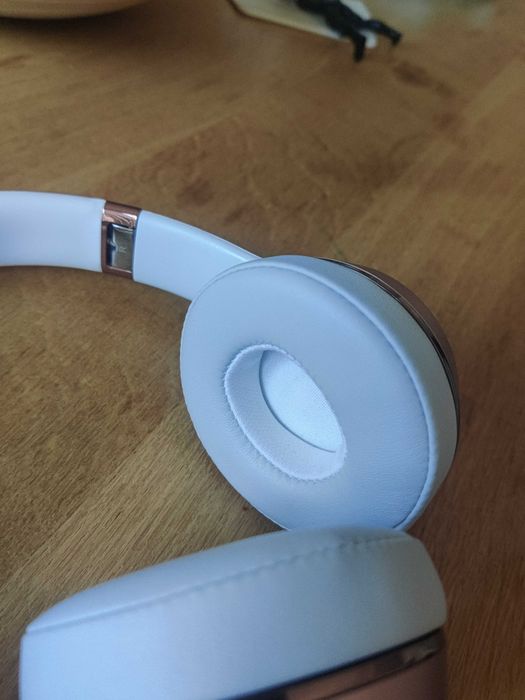 Beats Solo 3 Wireless Rose Gold – много запазени