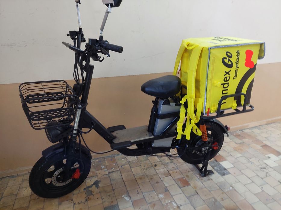 Drongo srochni sotiladi 2 ta AKB bilan