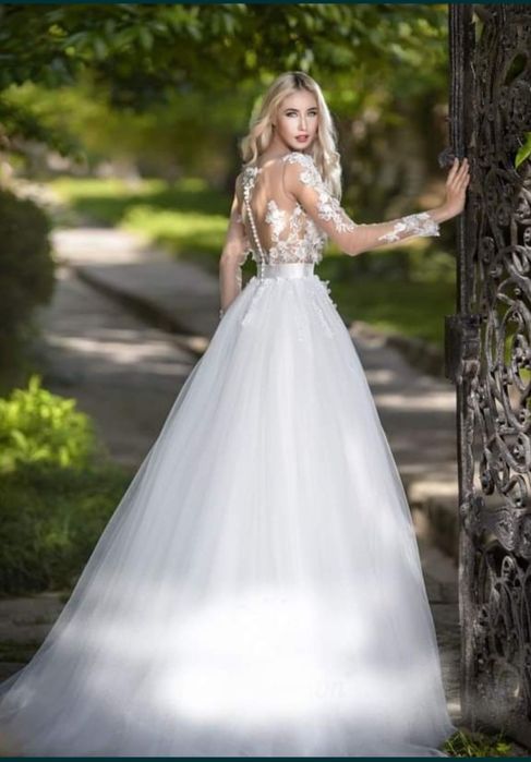 Vând rochie de mireasă Maya Fashion